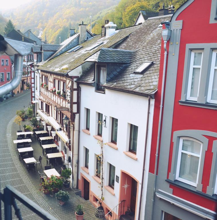 Mosel Roeschen Villa Bernkastel-Kues Ngoại thất bức ảnh